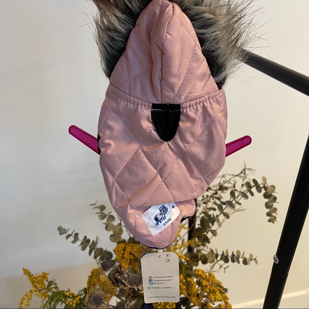 Faux fur pink coat XXS